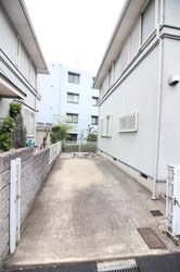 岡町南貸家Ａ棟の物件外観写真